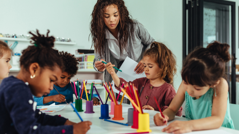 Communication non violente (CNV) avec les jeunes enfants : 5 pratiques concrètes